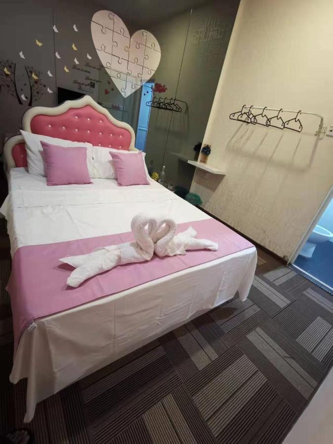 D'Sney Guest House Malacca Exterior photo